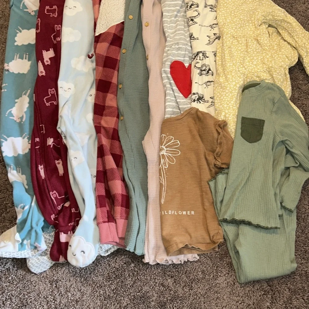 Toddler girl 24m fleece footies, rompers, dresses, tops fall/winter bundle